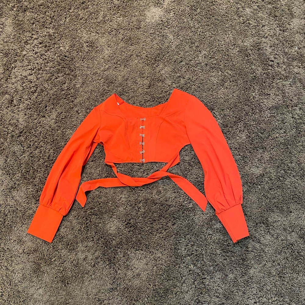 red open back clip up crop top size m